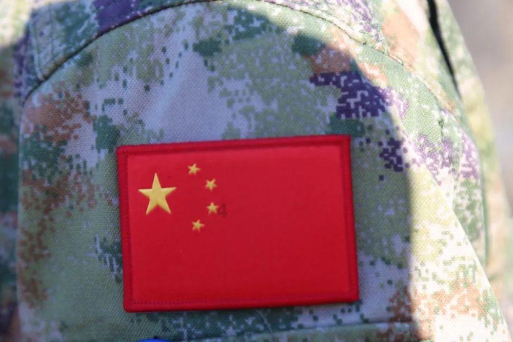 逃出上锁的现代房间3